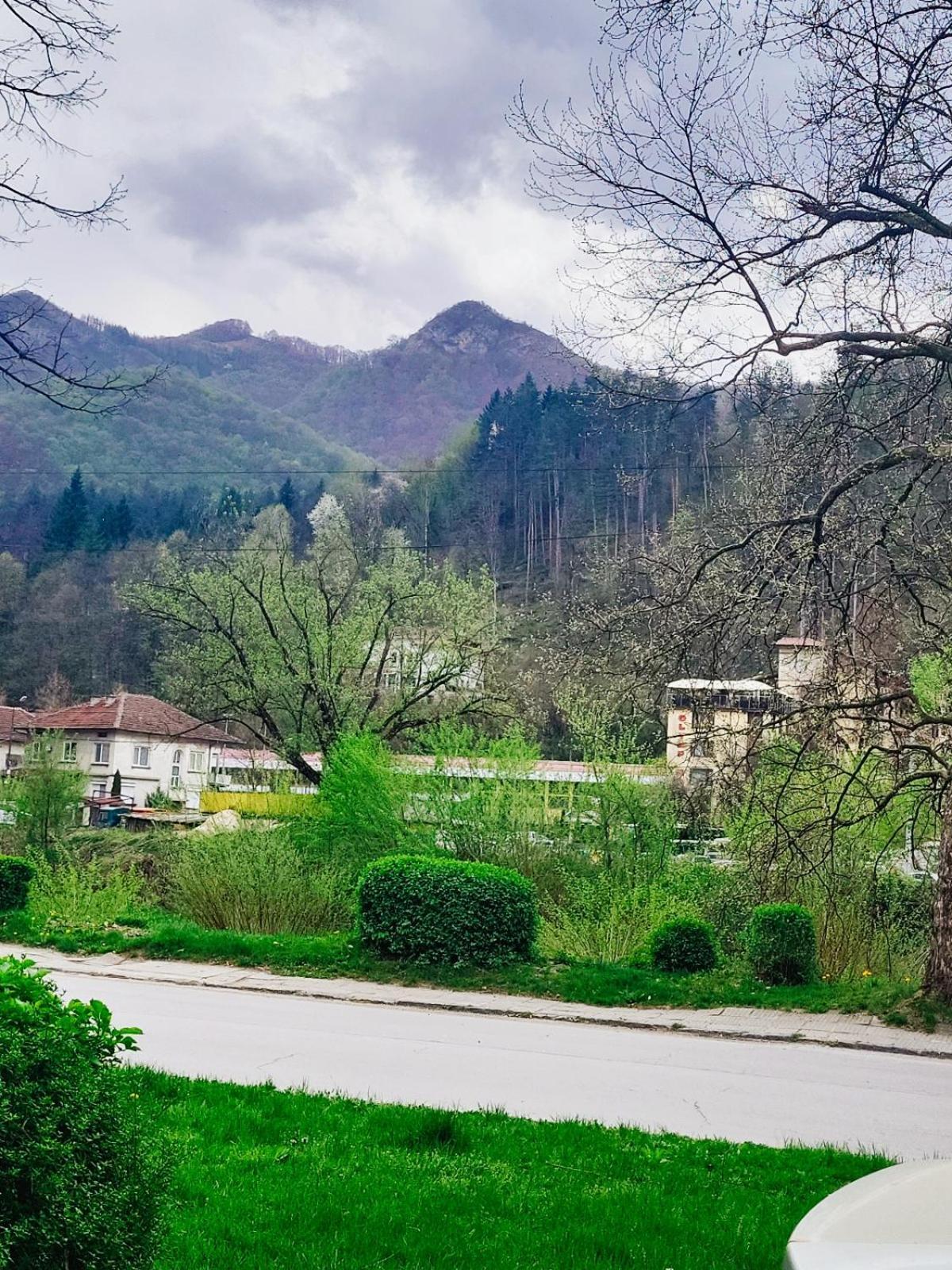 Luxury Apartment Teteven Kültér fotó